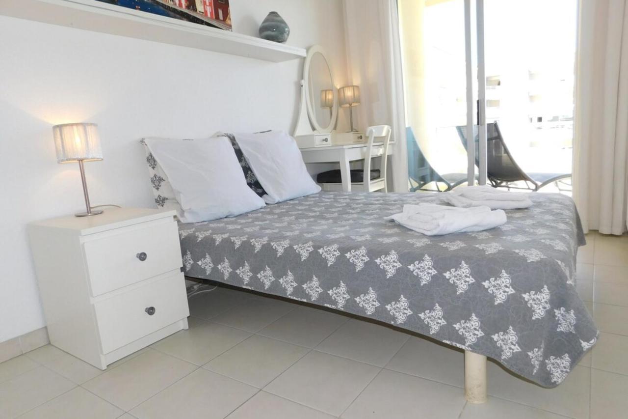 "T2 "Antibes Les Pins 3" Air Conditionned Sea View With Parking And Pool" Apartment Exterior photo